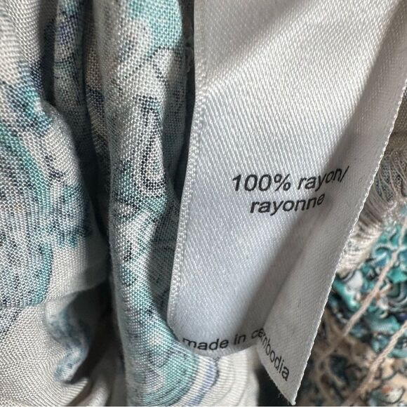 Maurice’s cream and aqua blue boho paisley faux wrap top size 1X - Picture 7 of 8